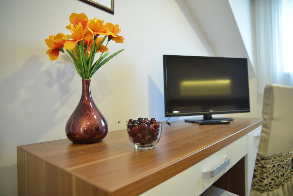 Kesten Futog Kamer foto